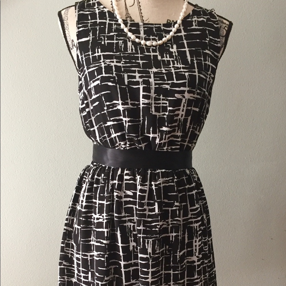 Black & White Dress forever 21